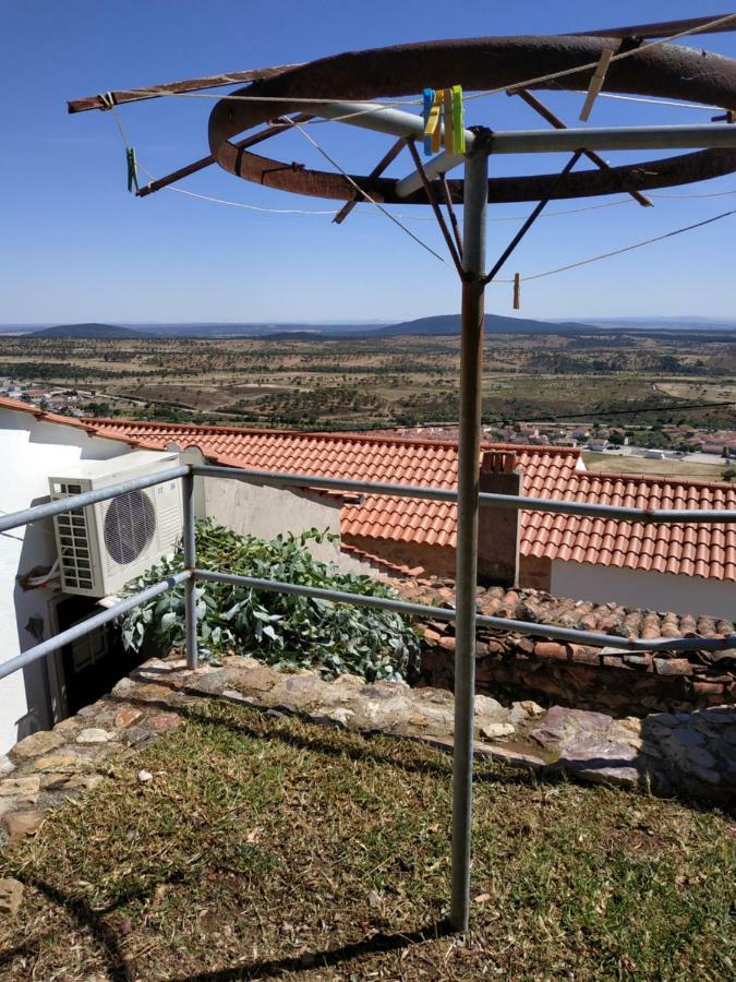 Casa Do Alecrim Villa Penha Garcia Exterior photo